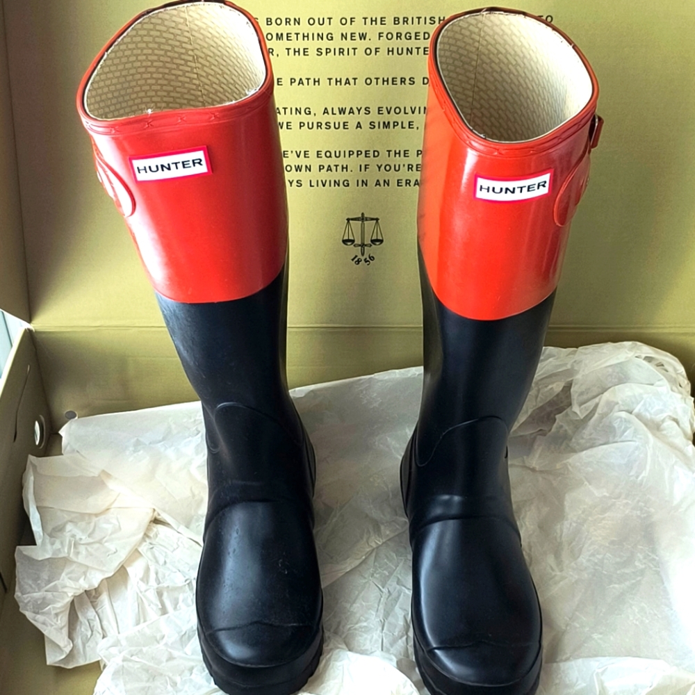 Hunter Limited Edition Rain Boots - Picture 2 of 2